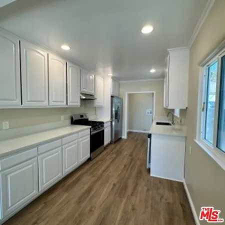 $978,700 | 1950 Magnolia Avenue, Long Beach, CA 90806