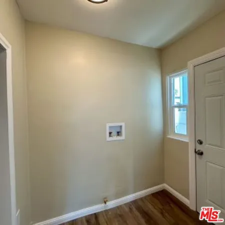 $978,700 | 1950 Magnolia Avenue, Long Beach, CA 90806