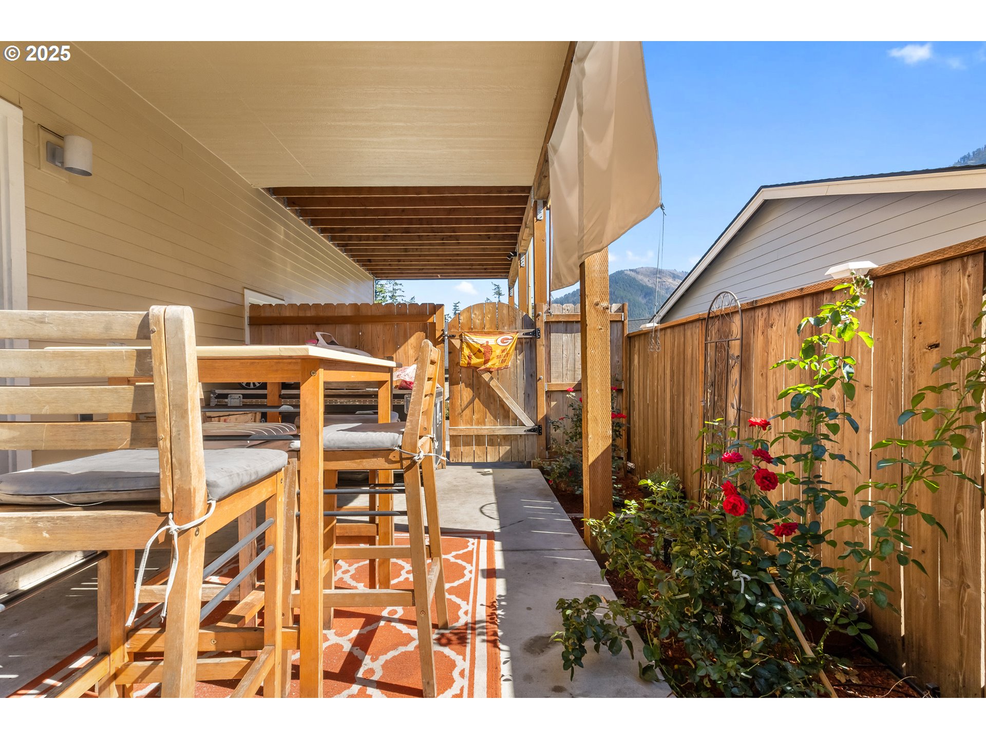 1172 Chinookan Drive Cascade Locks, OR 97014 - Photo 17 of 21