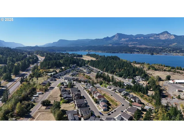 $499,000 | 1172 Chinookan Drive, Cascade Locks, OR 97014