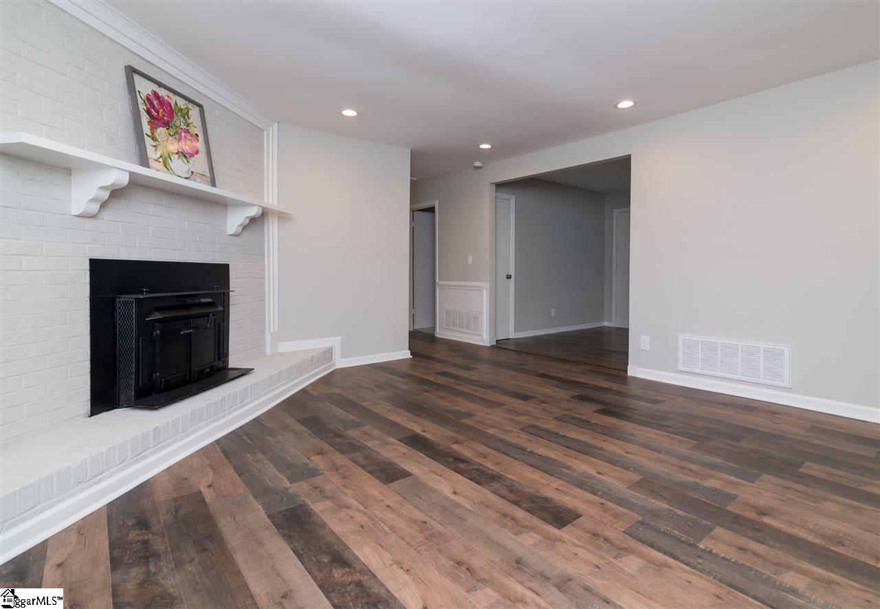 148 Stokes Road Simpsonville, SC 29681 - Photo 13 of 36 Gallery Image 13