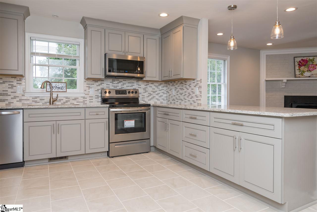 148 Stokes Road Simpsonville, SC 29681 - Photo 16 of 36 Gallery Image 16