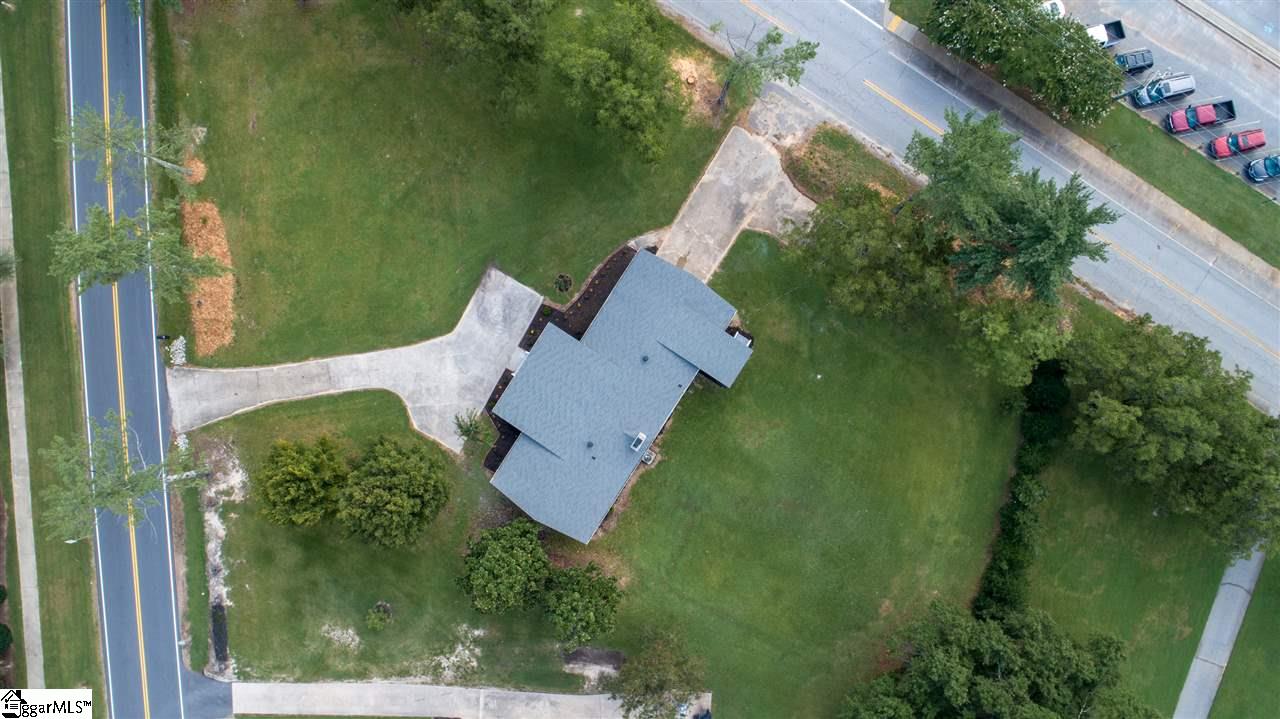 148 Stokes Road Simpsonville, SC 29681 - Photo 3 of 36 Gallery Image 3