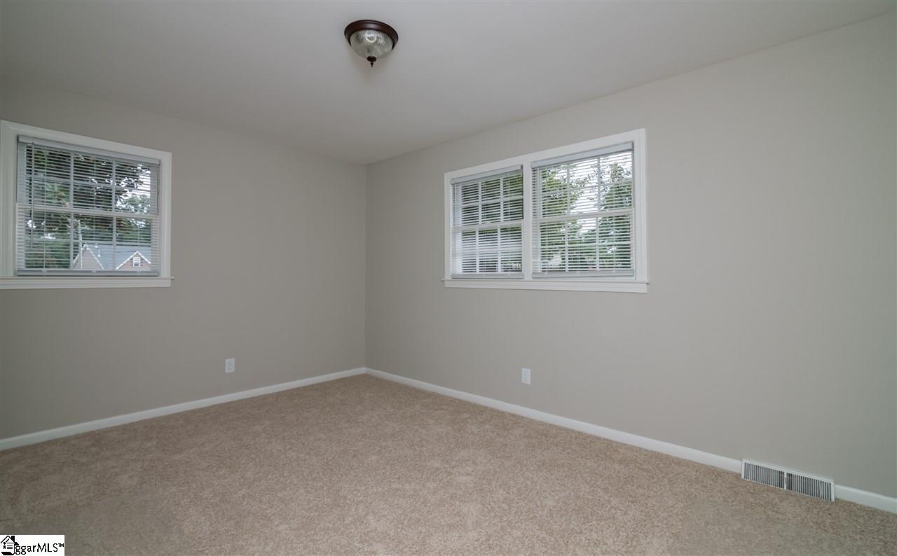 148 Stokes Road Simpsonville, SC 29681 - Photo 32 of 36 Gallery Image 32