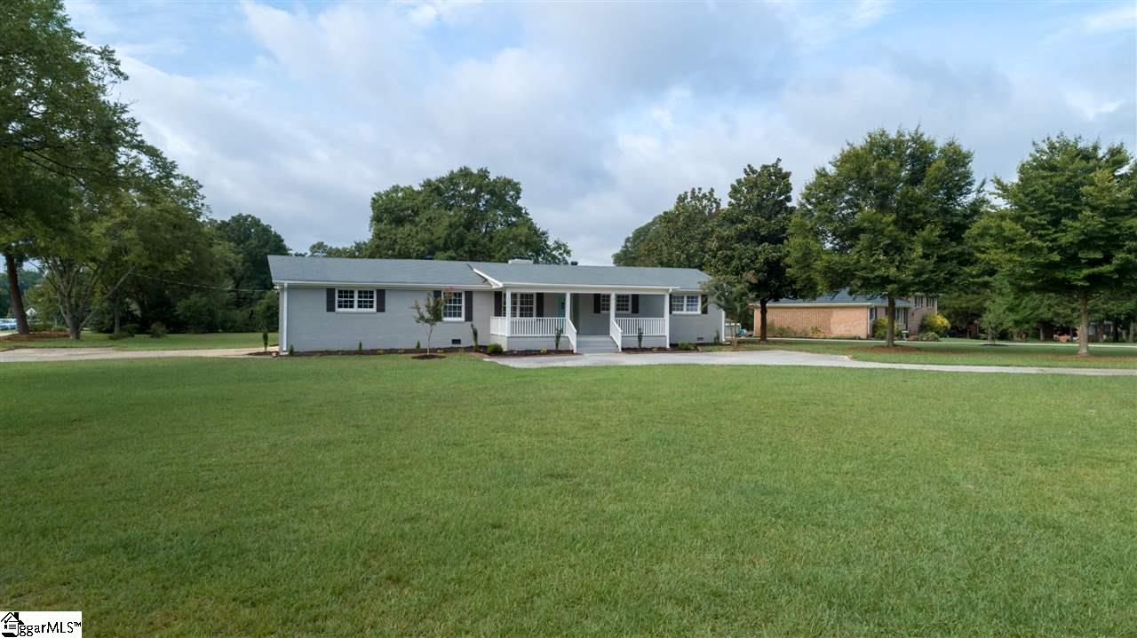 148 Stokes Road Simpsonville, SC 29681 - Photo 5 of 36 Gallery Image 5