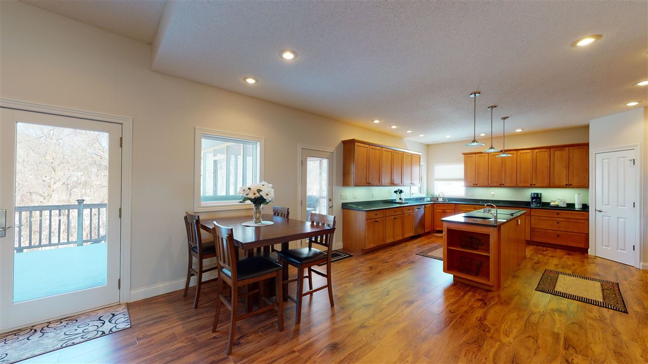 3986 Roberts Ridge Northeast Iowa City, IA 52240 - Photo 11 of 50 Gallery Image 11