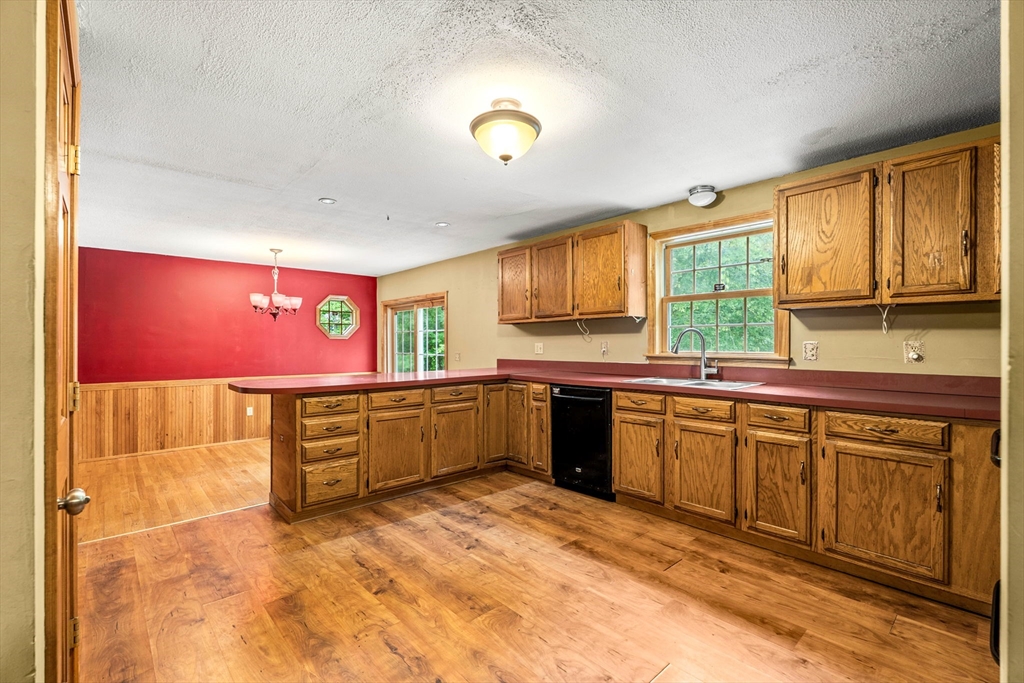 68 Baker Road Salisbury, MA 01952 - Photo 18 of 40 Gallery Image 18