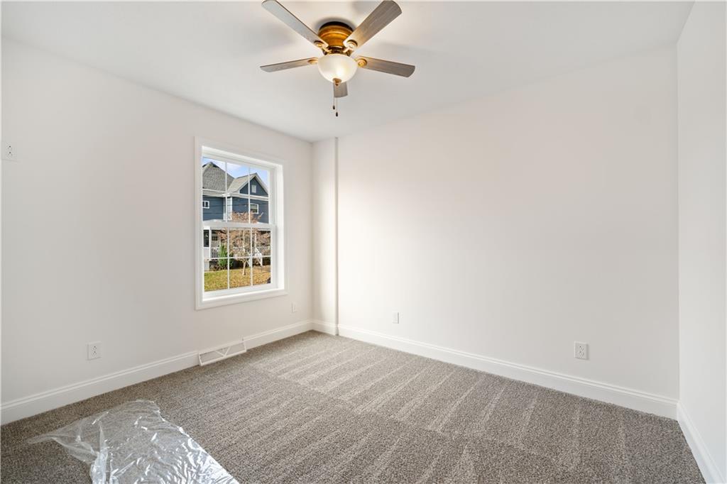 209 Reed Avenue Houston, PA 15342 - Photo 26 of 41 Gallery Image 26
