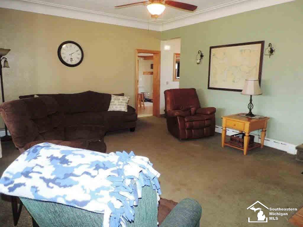 1251 West Temperance Road Temperance, MI 48182 - Photo 9 of 25 20434165-8.JPG