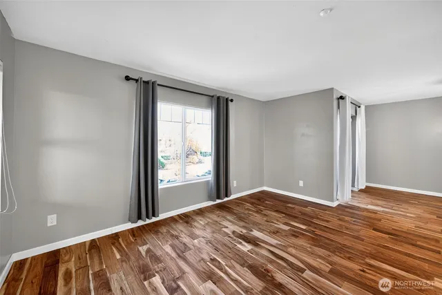 $415,500 | 1981 24th Avenue Northeast, Unit 204, Issaquah, WA 98029