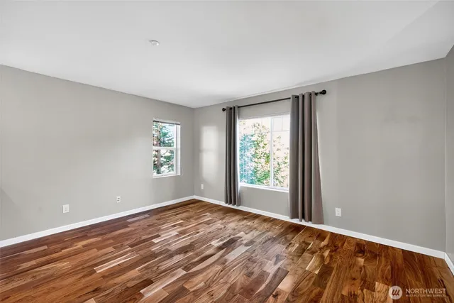 $415,500 | 1981 24th Avenue Northeast, Unit 204, Issaquah, WA 98029