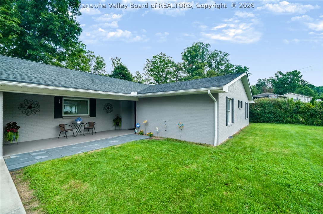 1405 Nottingham Road Charleston, WV 25314 - Photo 5 of 50 Gallery Image 5