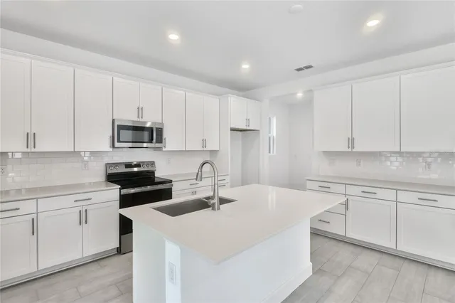 $568,481 | 3740 Deer Rdg Drive, Mount Dora, FL 32757