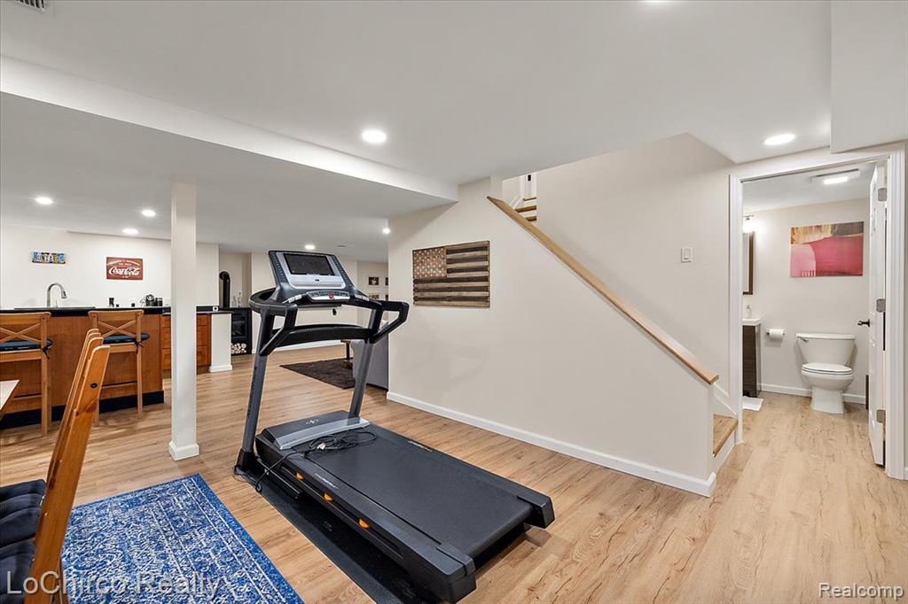 1908 Beaver Creek Drive Rochester, MI 48307 - Photo 64 of 69 Gallery Image 64
