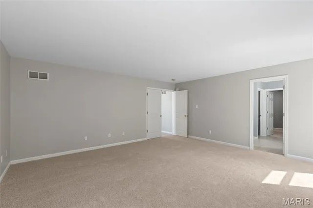 $385,000 | 1514 Laurel Bluffs Drive, Hazelwood, MO 63042