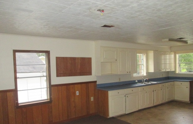 5057 Sharp Street Jackson, MS 39209 - Photo 8 of 12 Photo 8