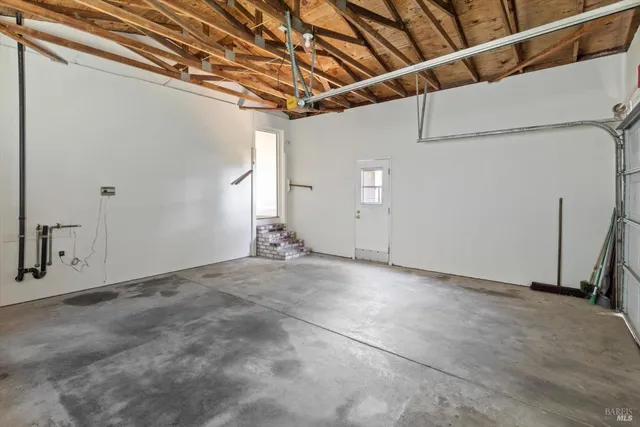 a view of a room with an empty space