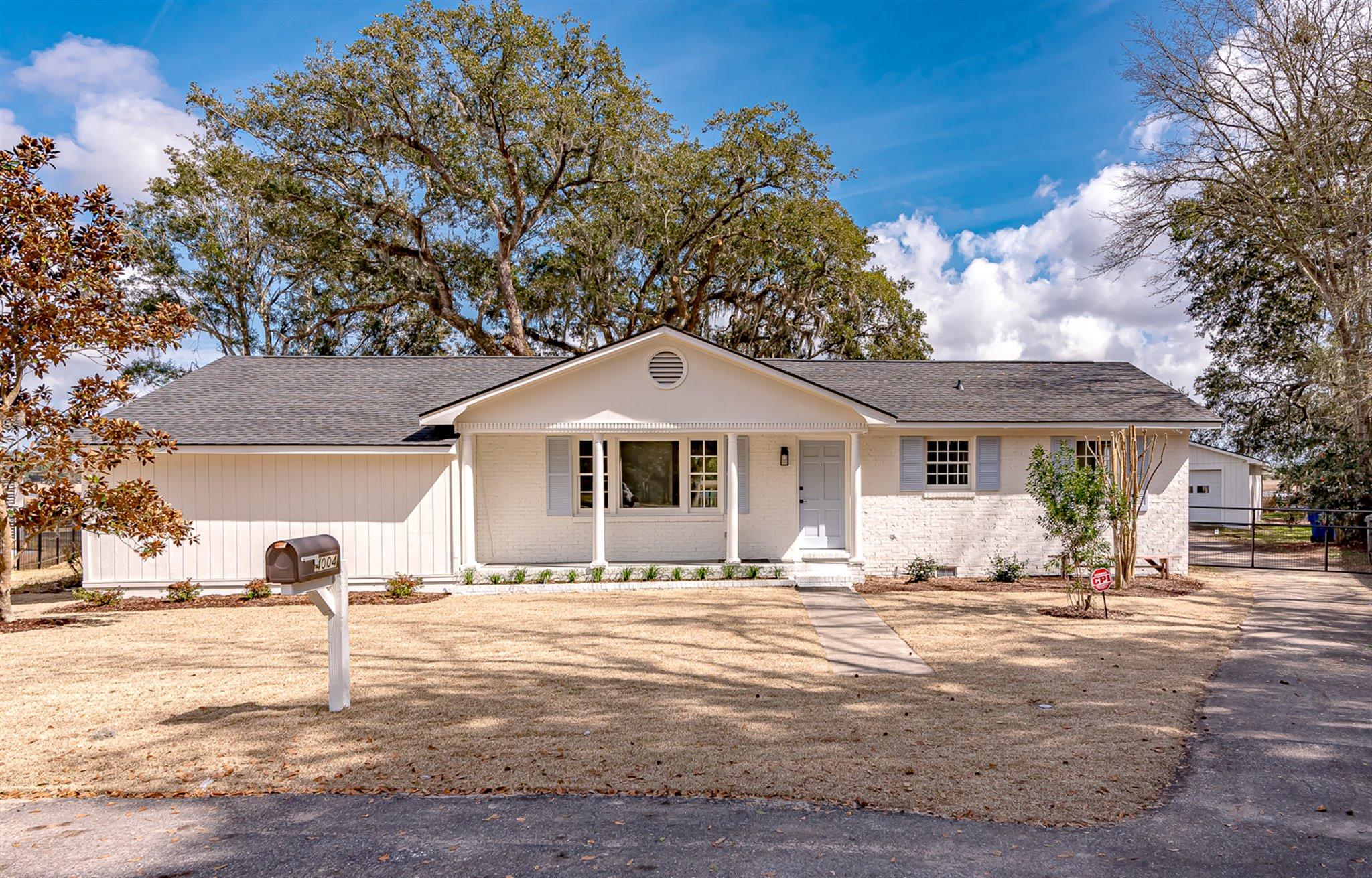 4004 Rantowles Court Ravenel, SC 29470 - Photo 8 of 46 20-404Rantowles_lowcountryexposure-27