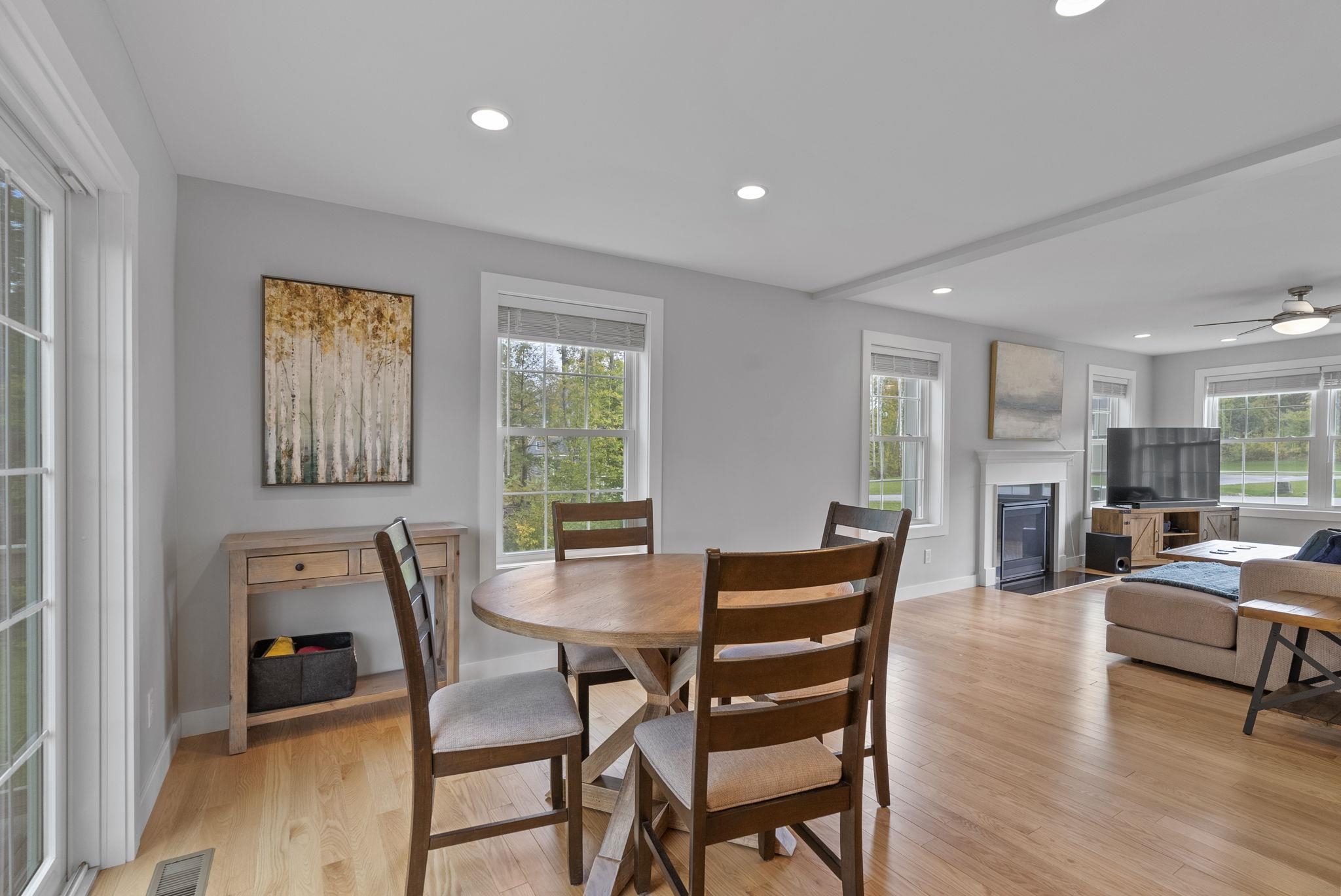 15 Echo Farm Drive Epping, NH 03042 - Photo 8 of 30