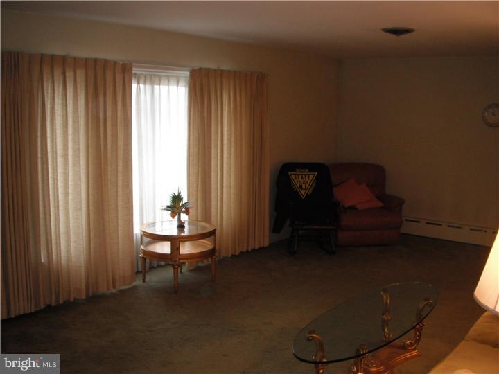 5 Spring Valley Lane Ewing, NJ 08638 - Photo 5 of 19