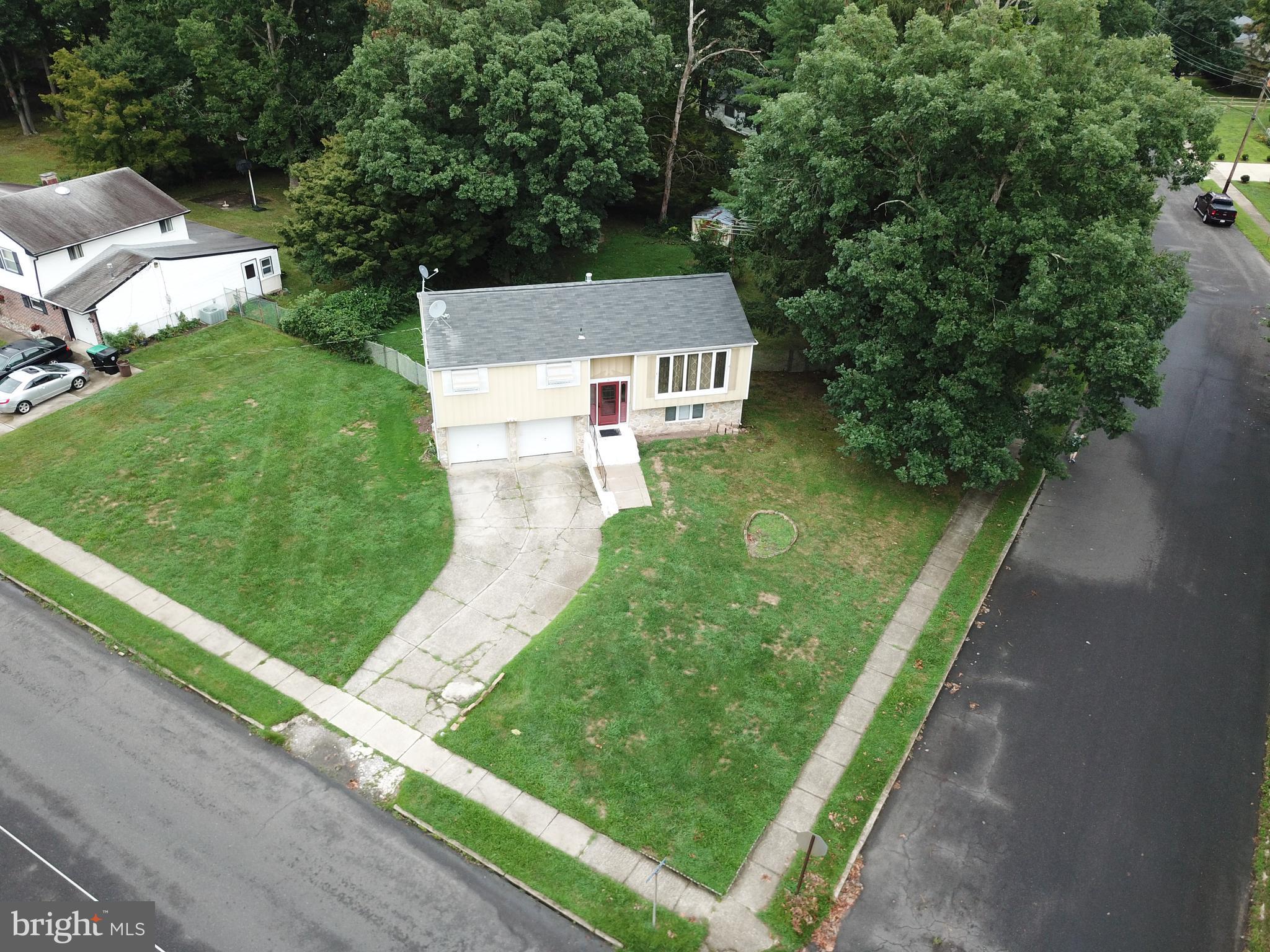 12 Briarcliff Road Atco, NJ 08004 - Photo 2 of 40 Gallery Image 2