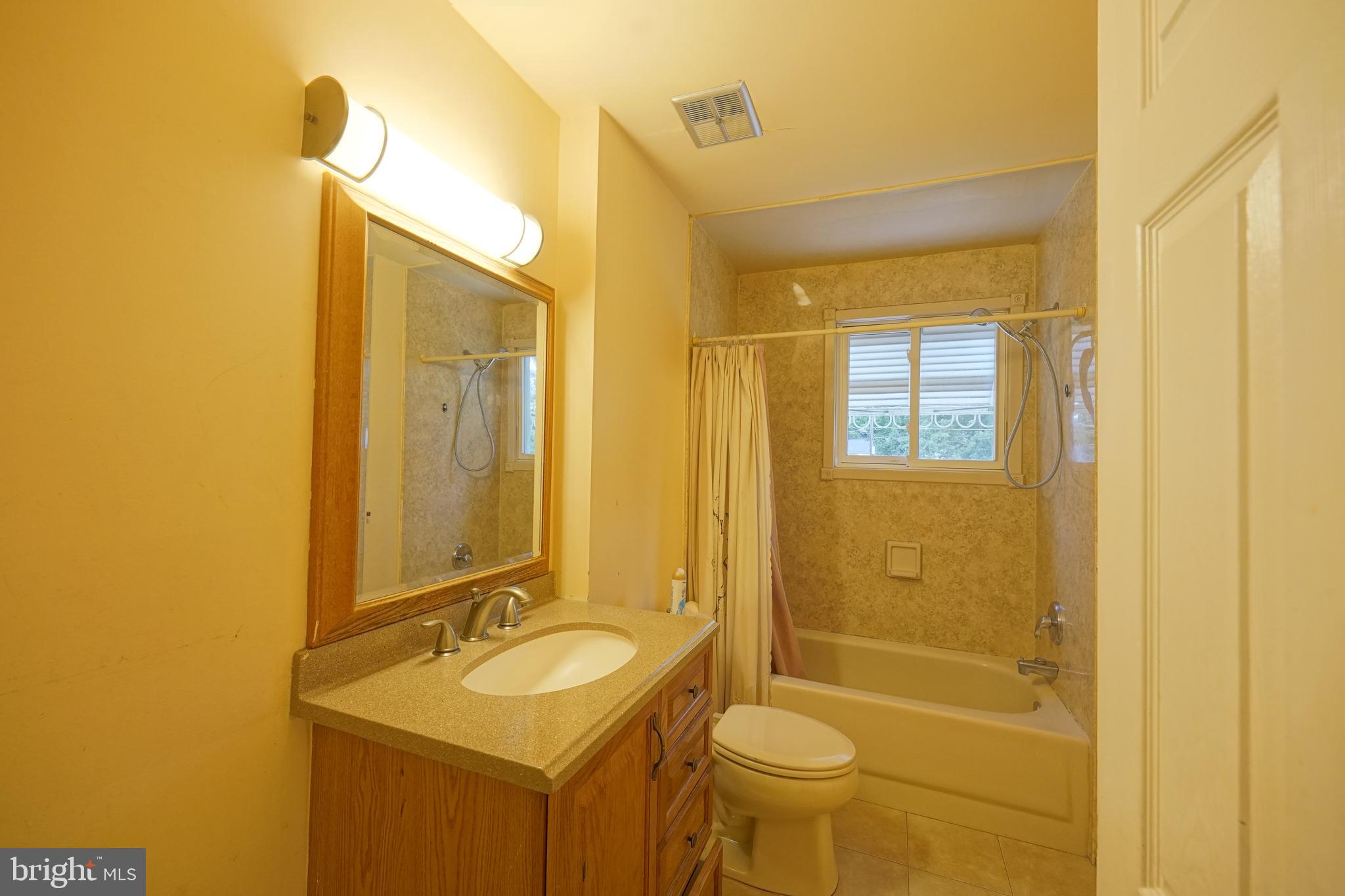 12 Briarcliff Road Atco, NJ 08004 - Photo 21 of 40 Gallery Image 21