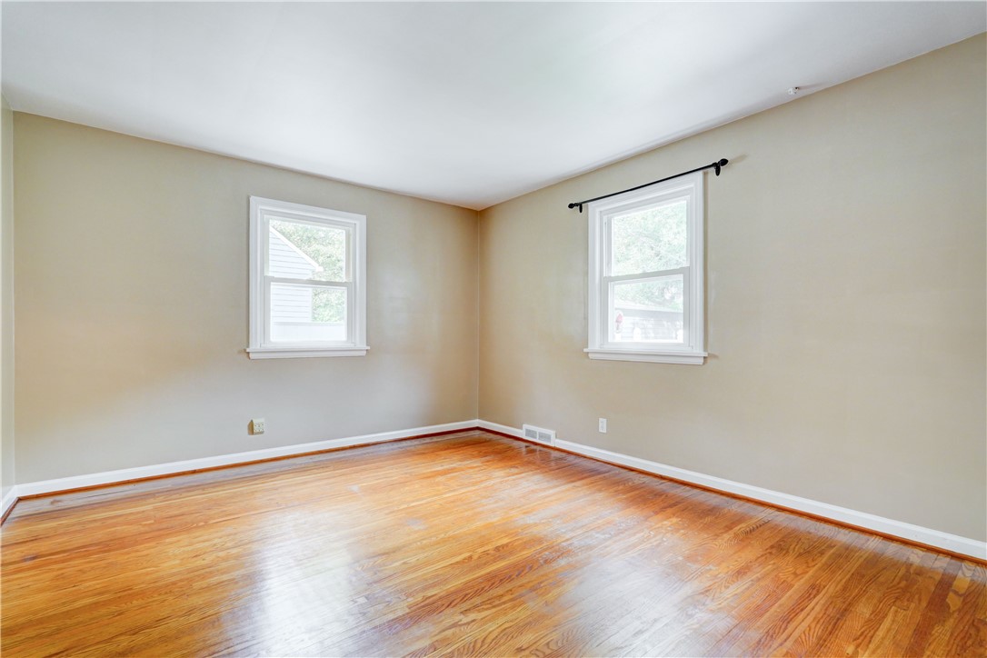 272 Cinnabar Road Irondequoit, NY 14617 - Photo 16 of 28 Gallery Image 16