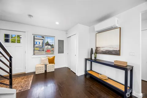 $785,000 | 10215 Evanston Avenue North, Unit 2, Seattle, WA 98133