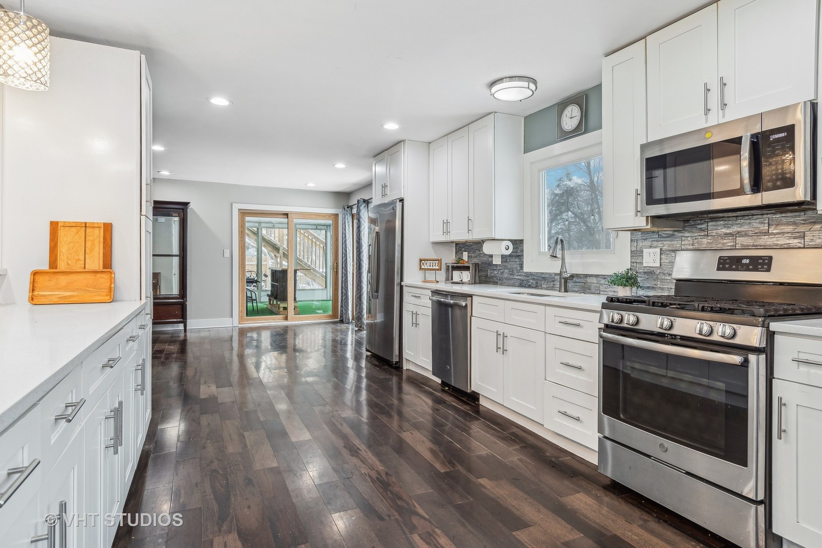 4N450 Anderson Road Maple Park, IL 60151 - Photo 4 of 28 Gallery Image 4