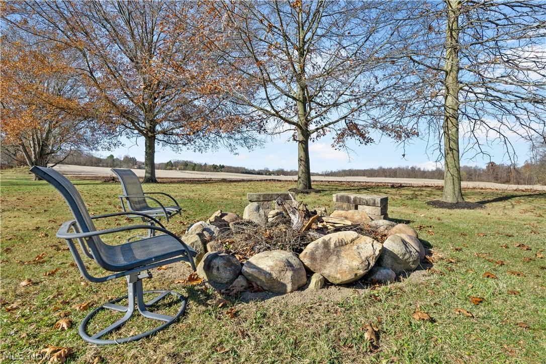 79 West Nimisila Road Akron, OH 44319 - Photo 24 of 32 Firepit area