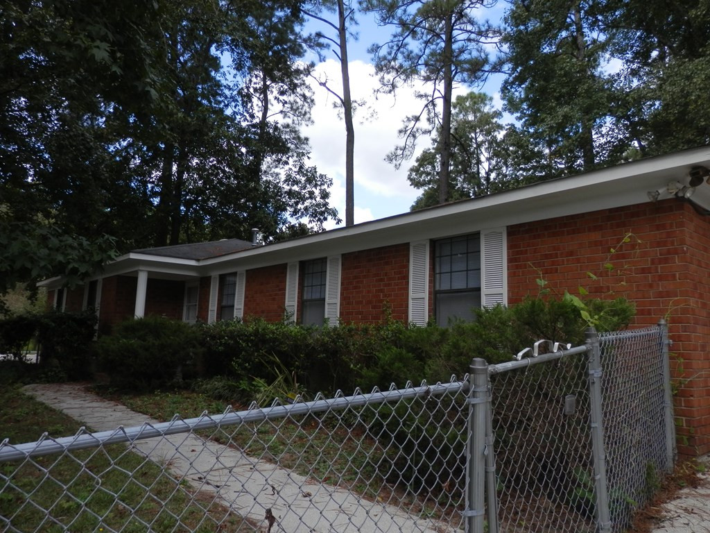 2653 Barclay Road Hephzibah, GA 30815 - Photo 2 of 19
