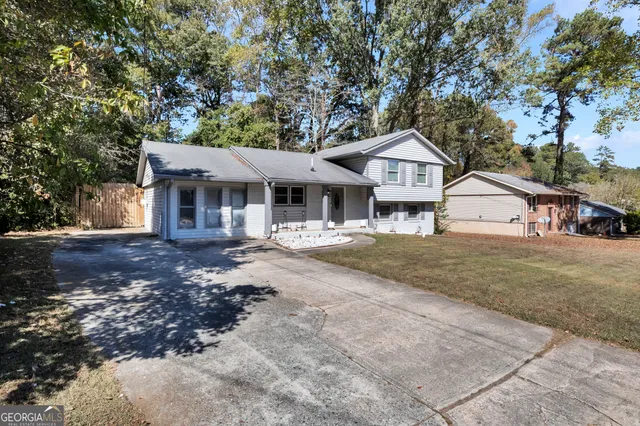 $3,100 | 6575 Hidden Brook Trail, Atlanta, GA 30349