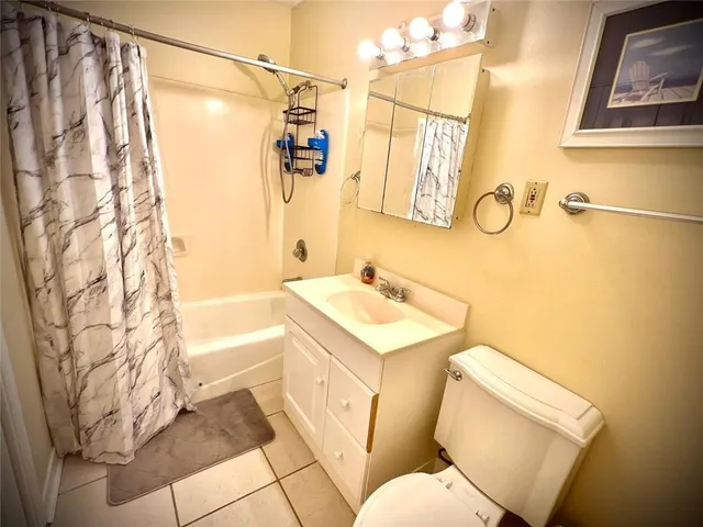 $1,375 | 140 Orlando Drive, Unit 5, Metairie, LA 70003