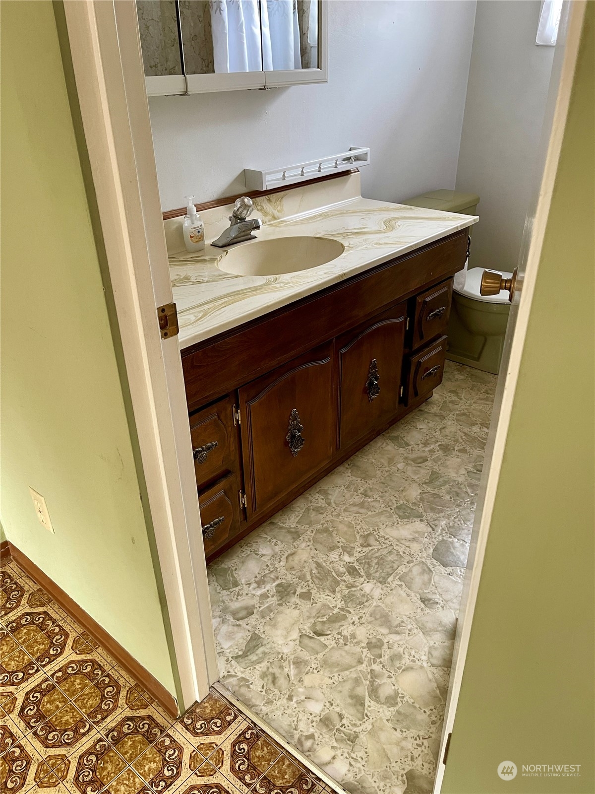 1335 Roland Street Bellingham, WA 98229 - Photo 25 of 38 Gallery Image 25