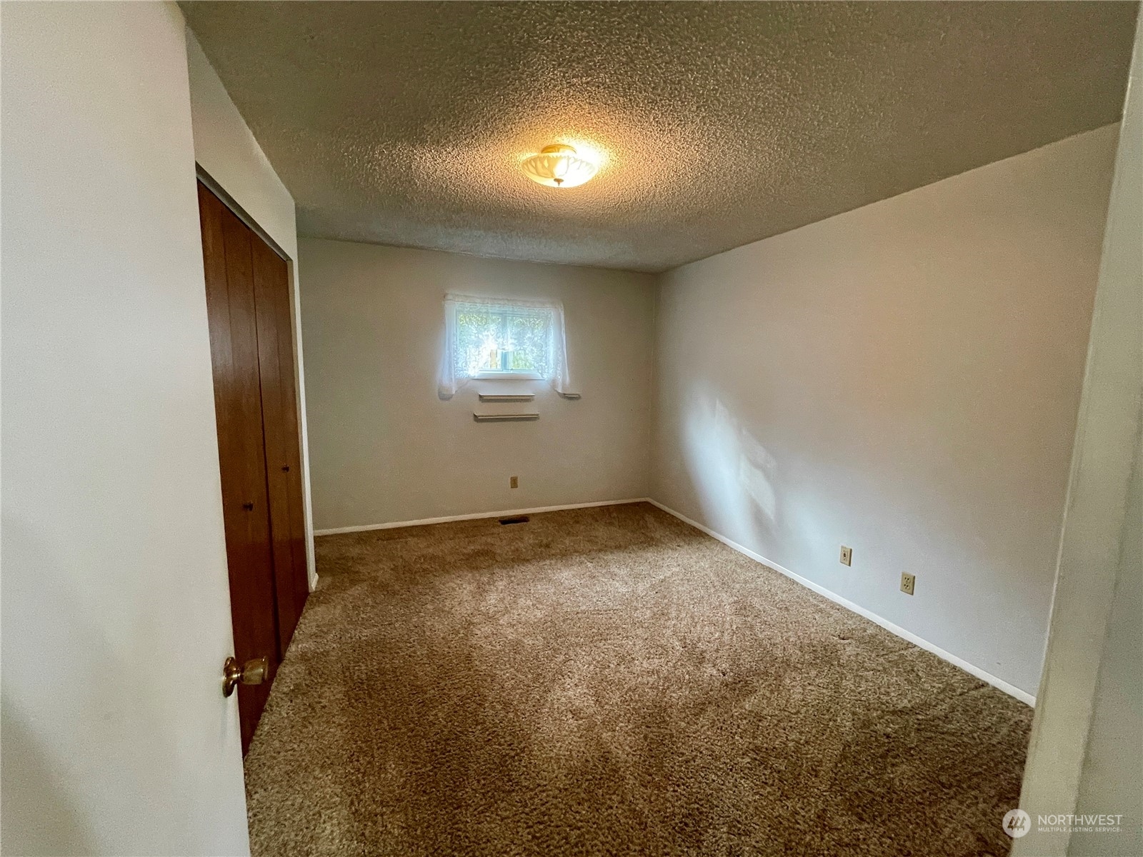 1335 Roland Street Bellingham, WA 98229 - Photo 27 of 38 Gallery Image 27