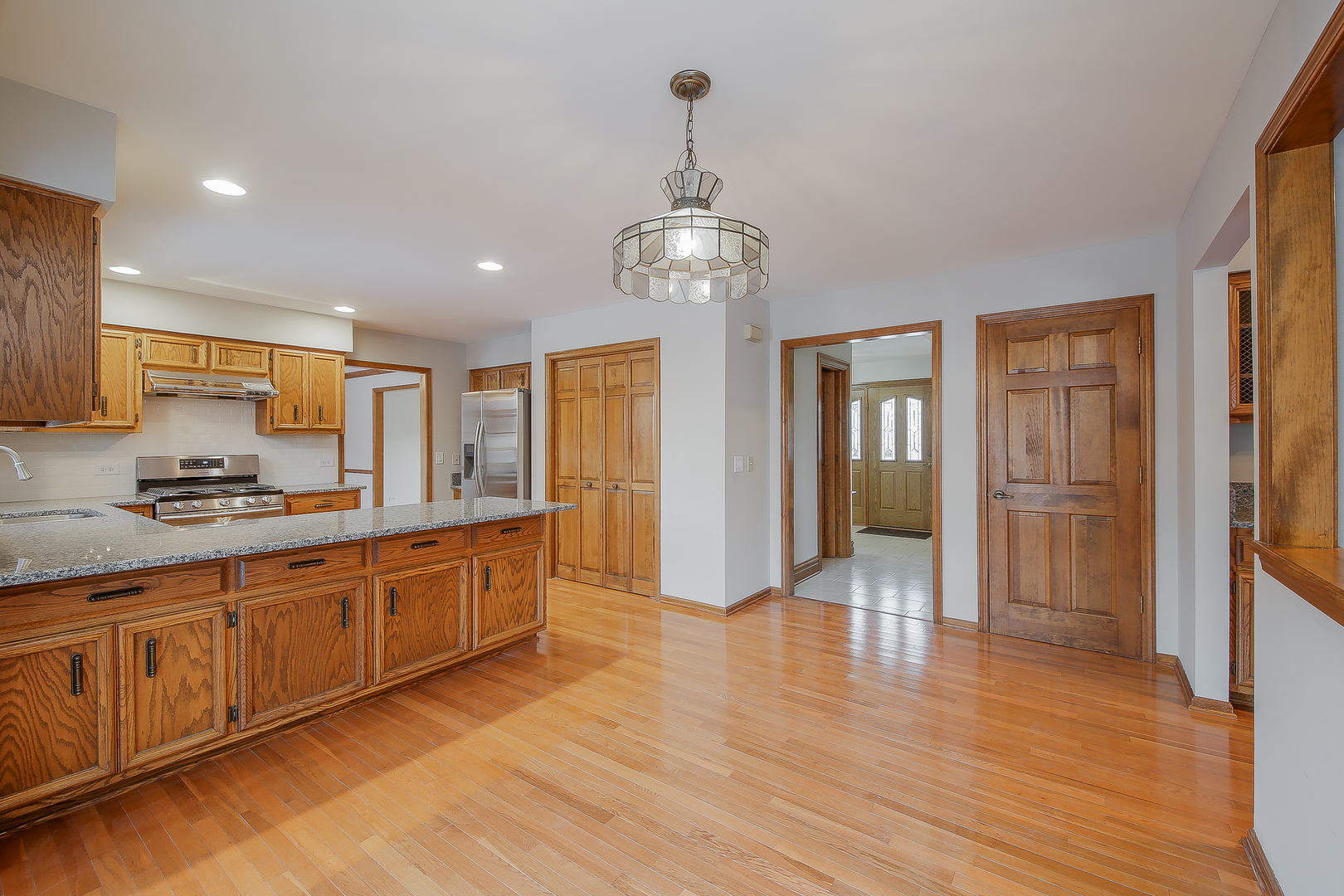 1779 Denison Road Naperville, IL 60565 - Photo 12 of 36