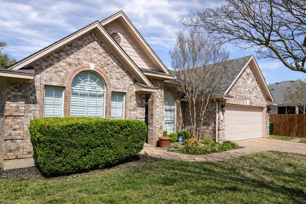 $2,950 | 1101 Old Ml Road, Cedar Park, TX 78613