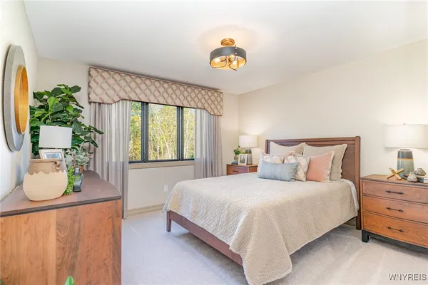$1,448,900 | 5211 Kandefer's Trail, Buffalo, NY 14221