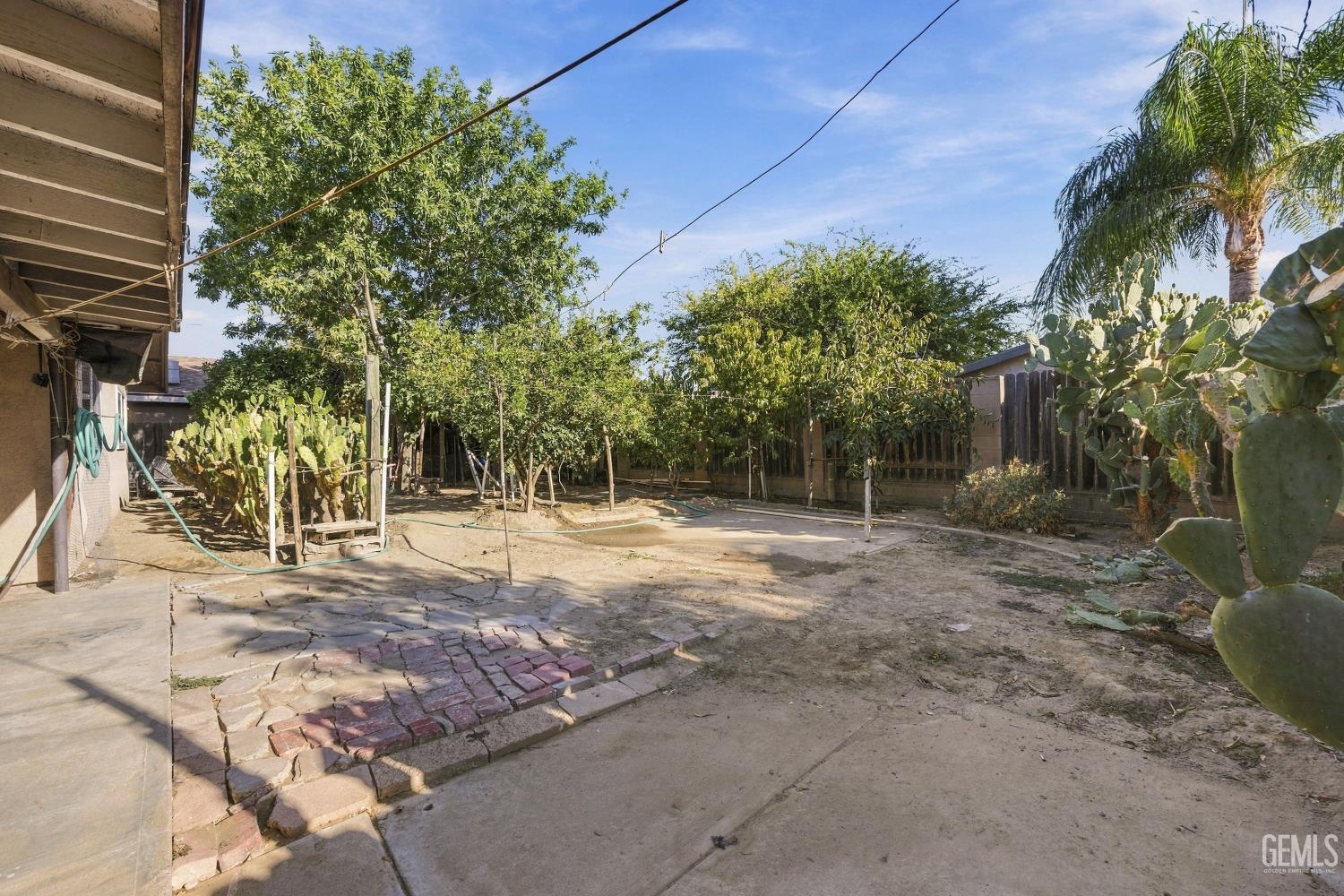 Undisclosed Address Wasco, CA 93280 - Photo 27 of 30 Gallery Image 27