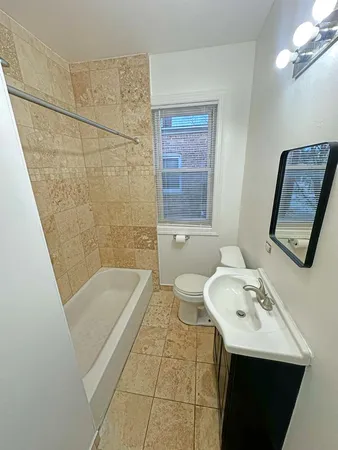 $1,500 | 5145 West Ferdinand Street, Unit 2, Chicago, IL 60644