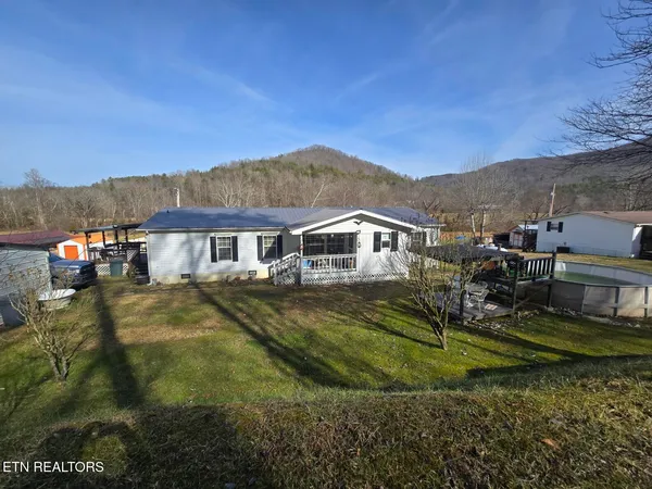 $305,000 | 8275 Brimstone Road, Robbins, TN 37852