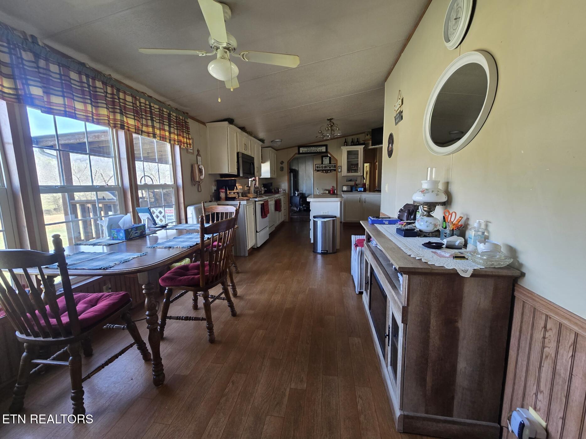 8275 Brimstone Road Robbins, TN 37852 - Photo 12 of 59 20260122_121608