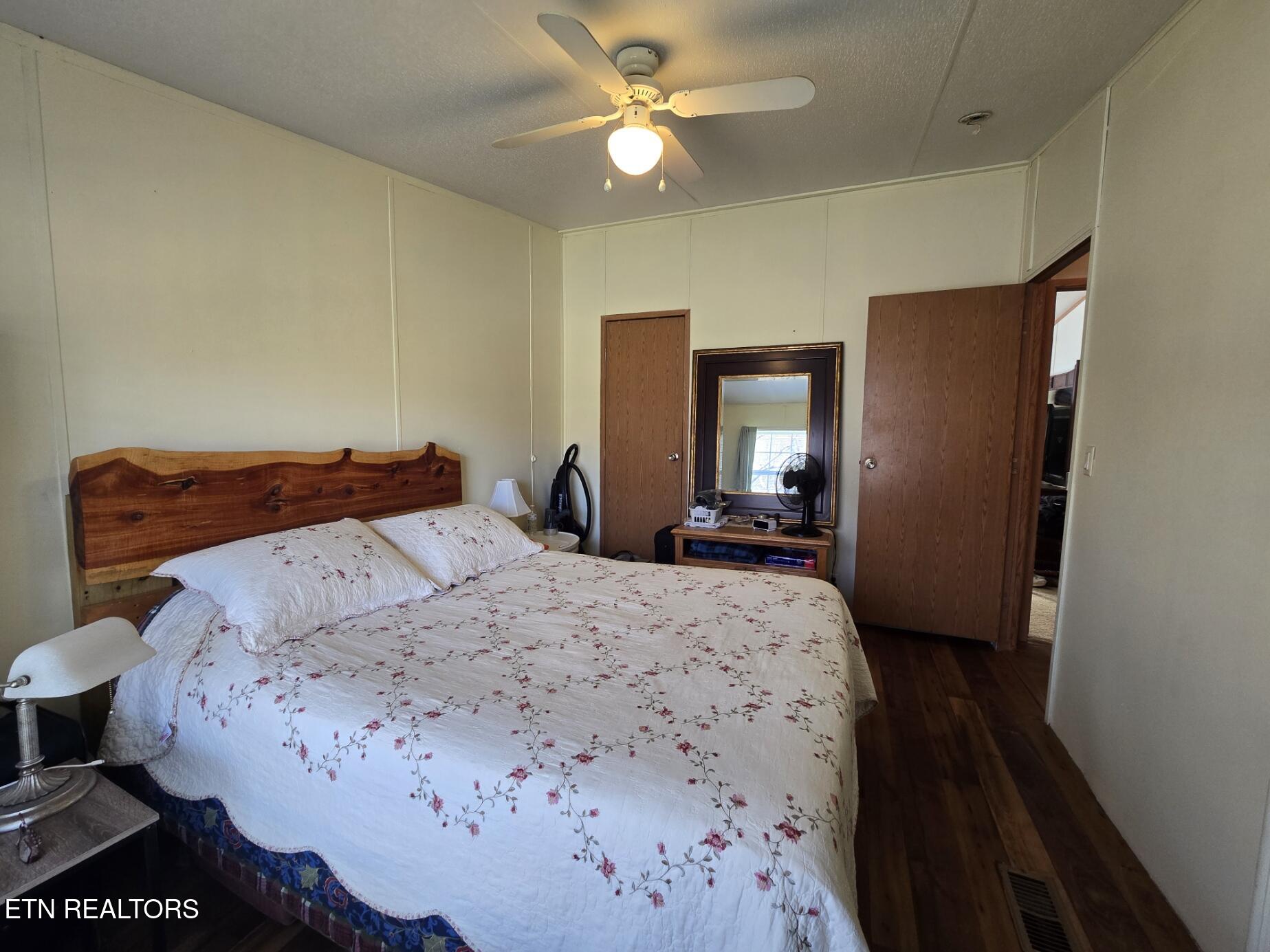 8275 Brimstone Road Robbins, TN 37852 - Photo 20 of 59 20260122_122211