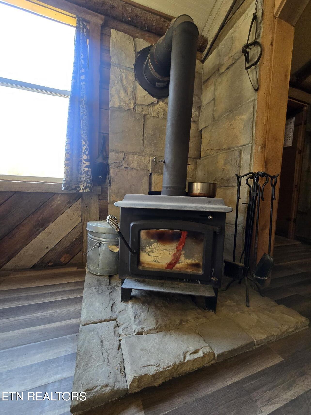 8275 Brimstone Road Robbins, TN 37852 - Photo 47 of 59 20260122_122651