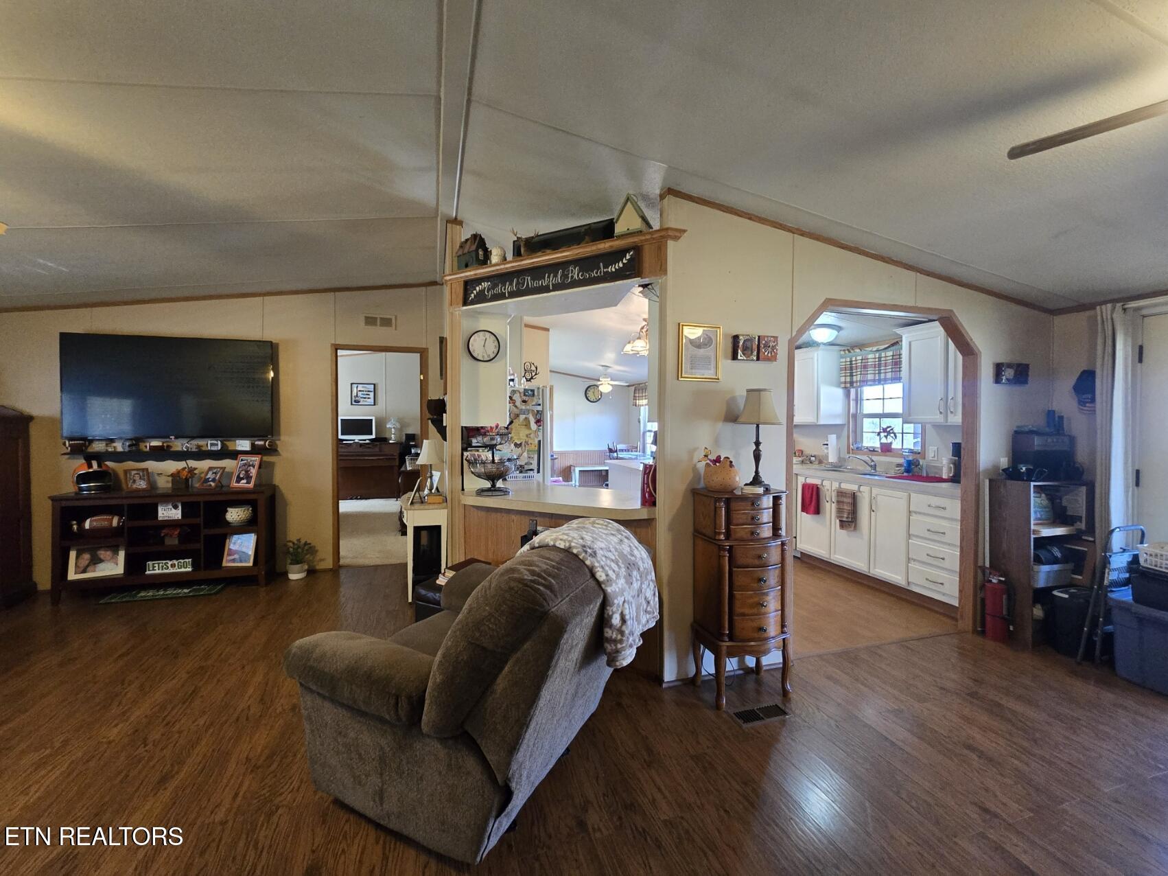 8275 Brimstone Road Robbins, TN 37852 - Photo 9 of 59 20260122_122325