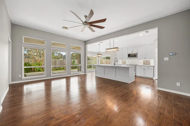 $369,900 | 3422 Mcmahon Way, Missouri City, TX 77459