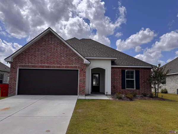 $2,000 | 25755 Pristine Street, Denham Springs, LA 70726