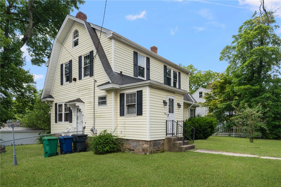 4196 Post Road Warwick, RI 02818 - Photo 2 of 26