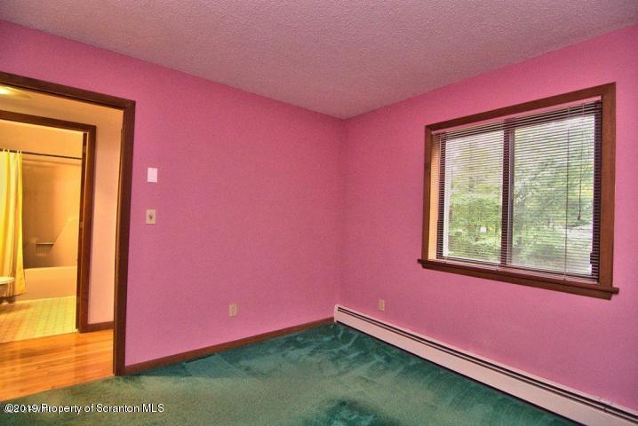 3869 Applegate Road Lake Ariel, PA 18436 - Photo 9 of 13 ApplegateBedroom2