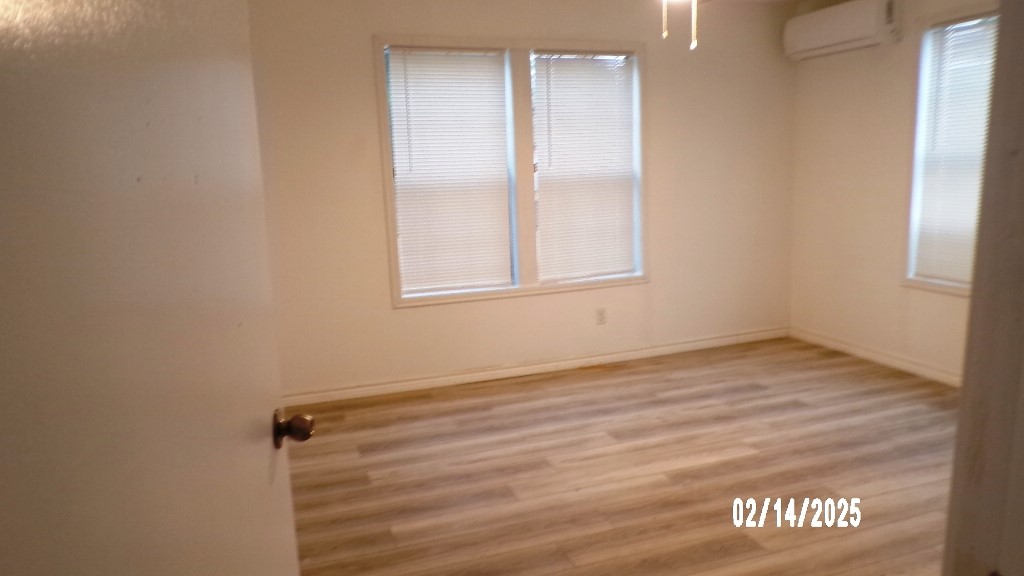 911 North Ave C Beeville, TX 78102 - Photo 23 of 40